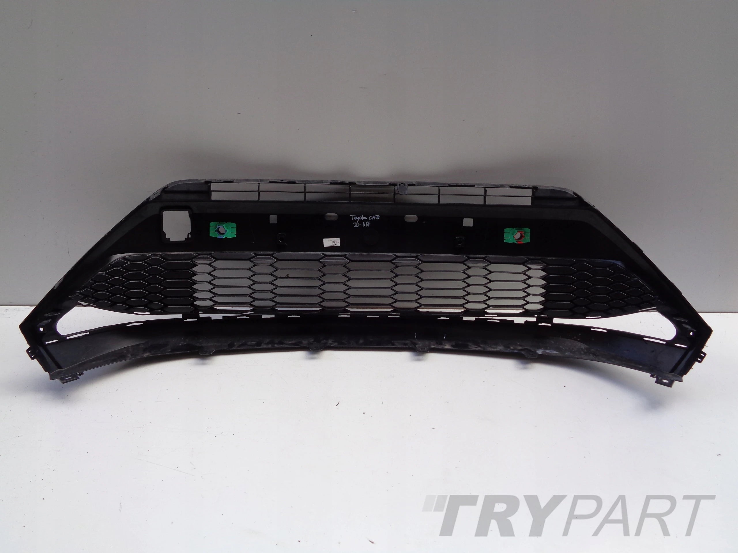 TOYOTA CHR 19- LIFT BUMPER GRILLE