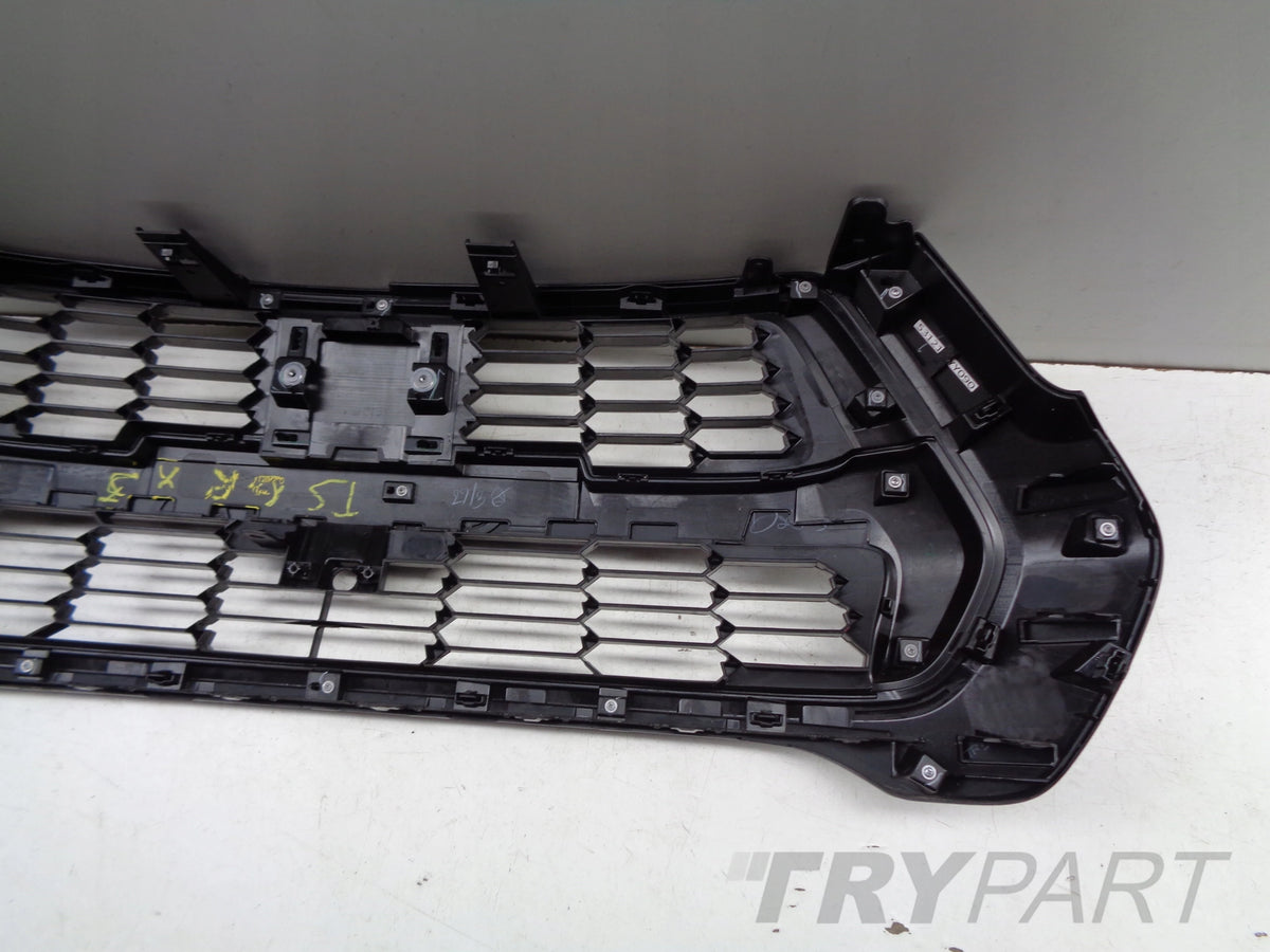 TOYOTA HILUX 20- LIFT GR SPORT RADIATOR GRILLE