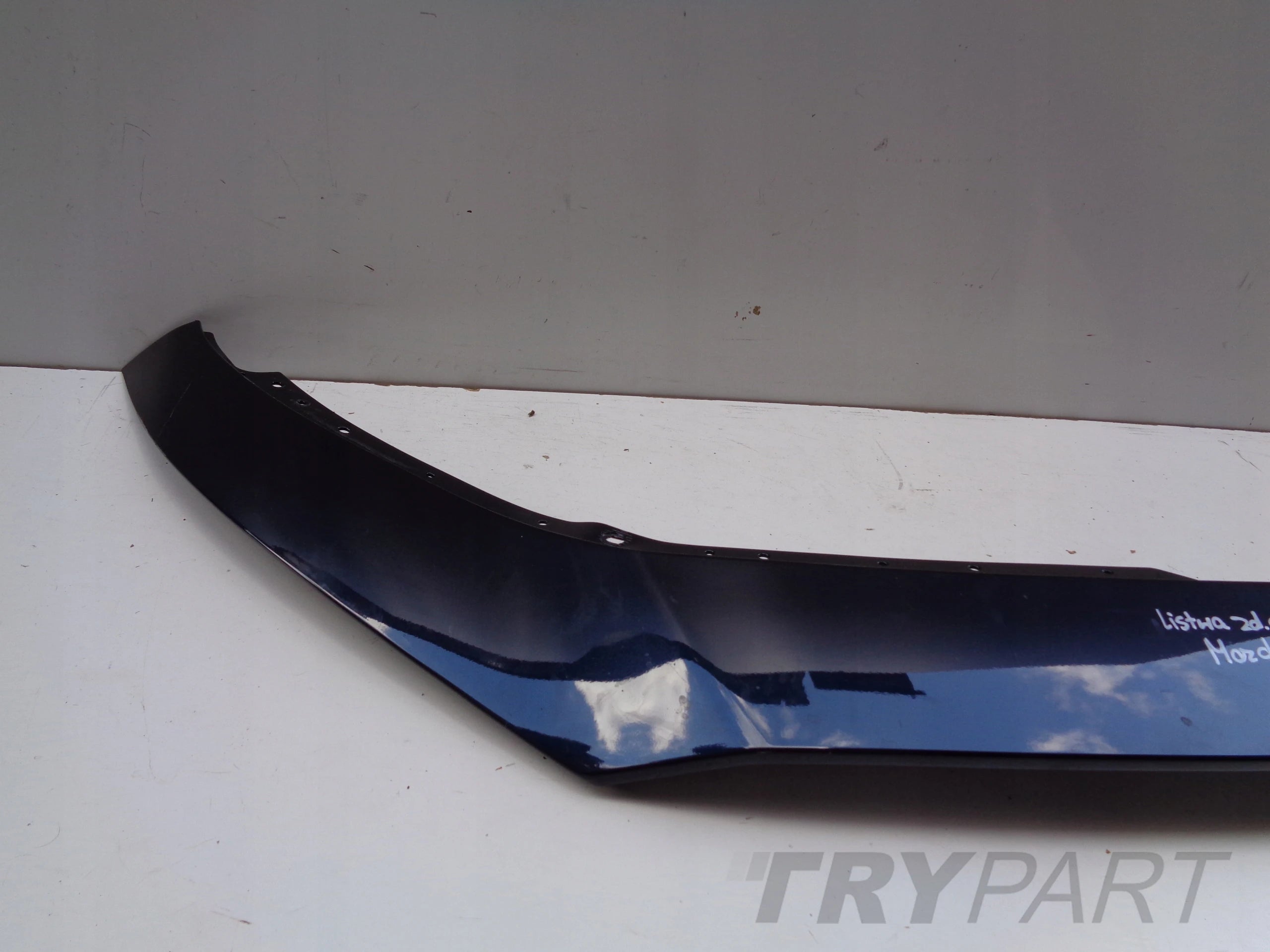 UPPER BUMPER TRIM RADIATOR GRILLE MAZDA CX30 19-