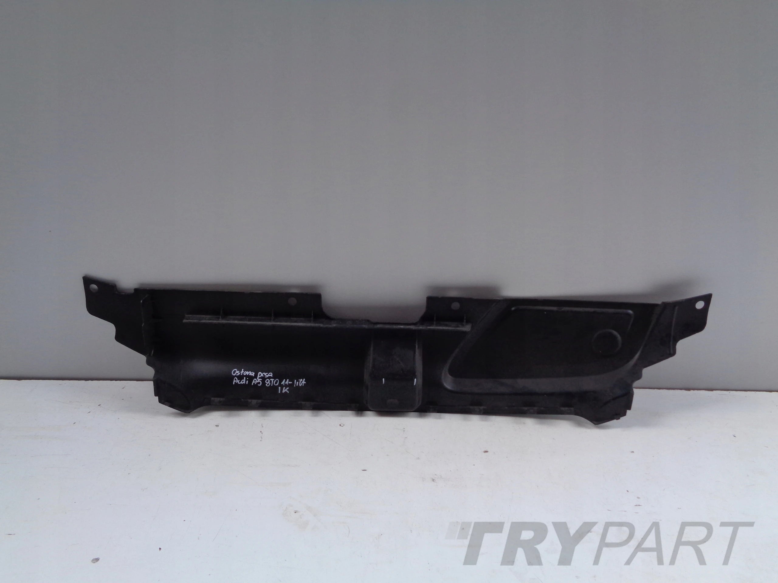 UPPER FRONT BELT COVER AUDI A5 8T 8T0 11- FACELIFT
