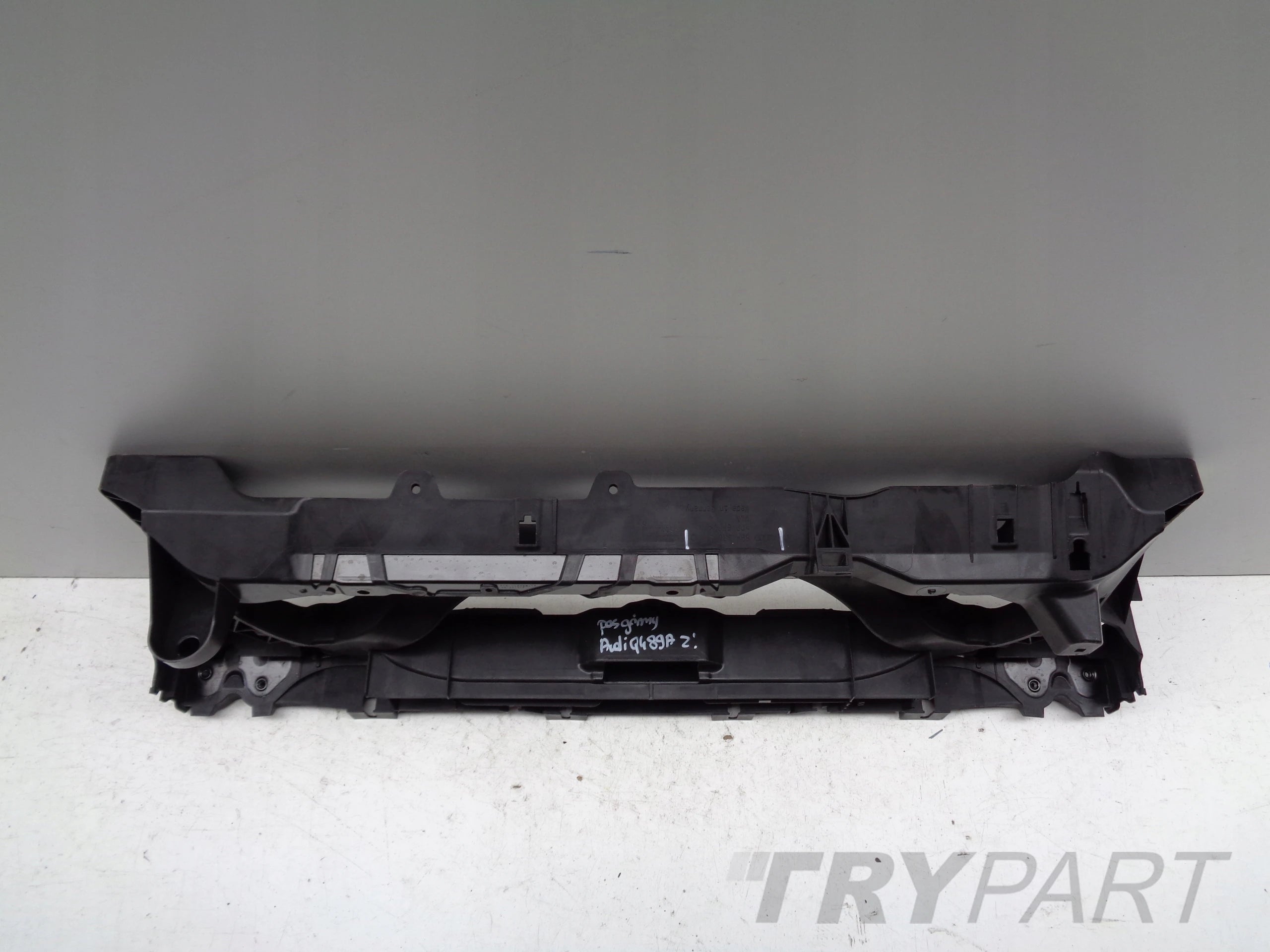 UPPER FRONT BUMPER REINFORCEMENT AUDI Q4 89A