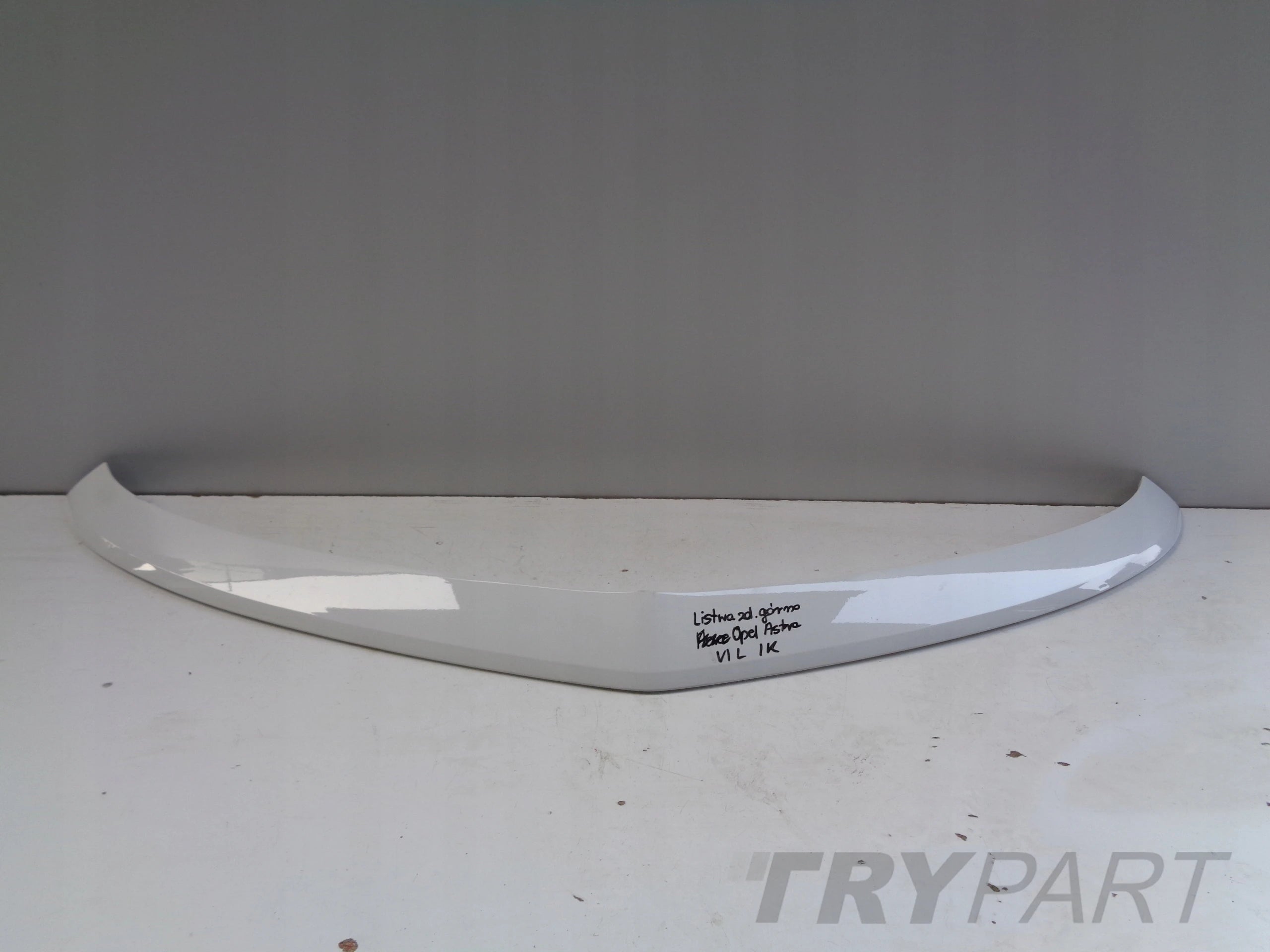 UPPER FRONT BUMPER TRIM OPEL ASTRA VI L 22-