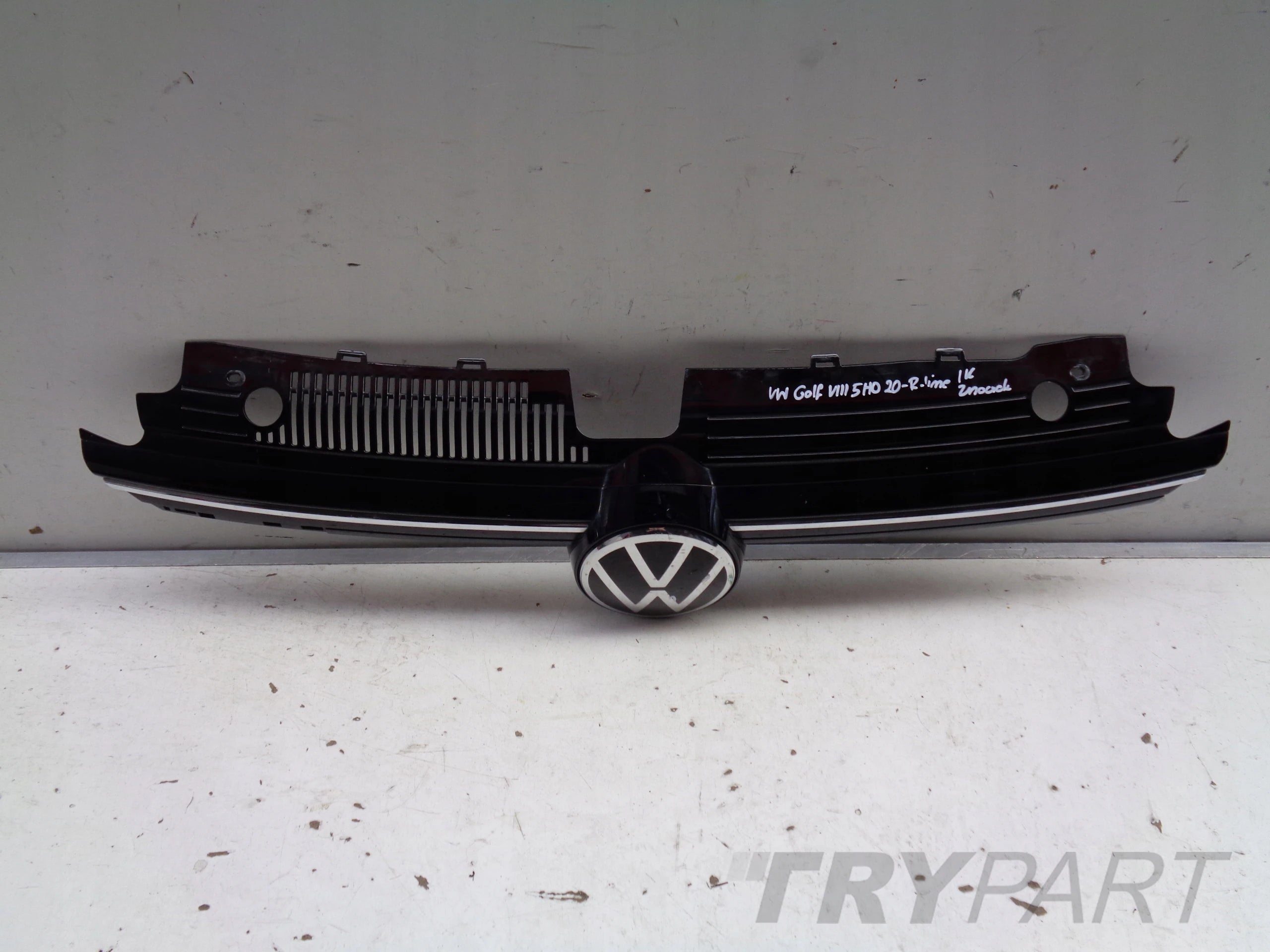 VW GOLF VIII 8 5H 5H0 20- R-LINE RADIATOR GRILLE