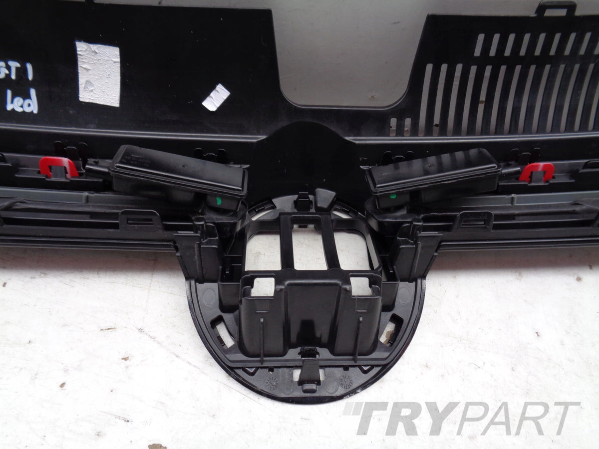 VW GOLF VIII 8 GTI 5H 5H0 20- LED Grille Trim