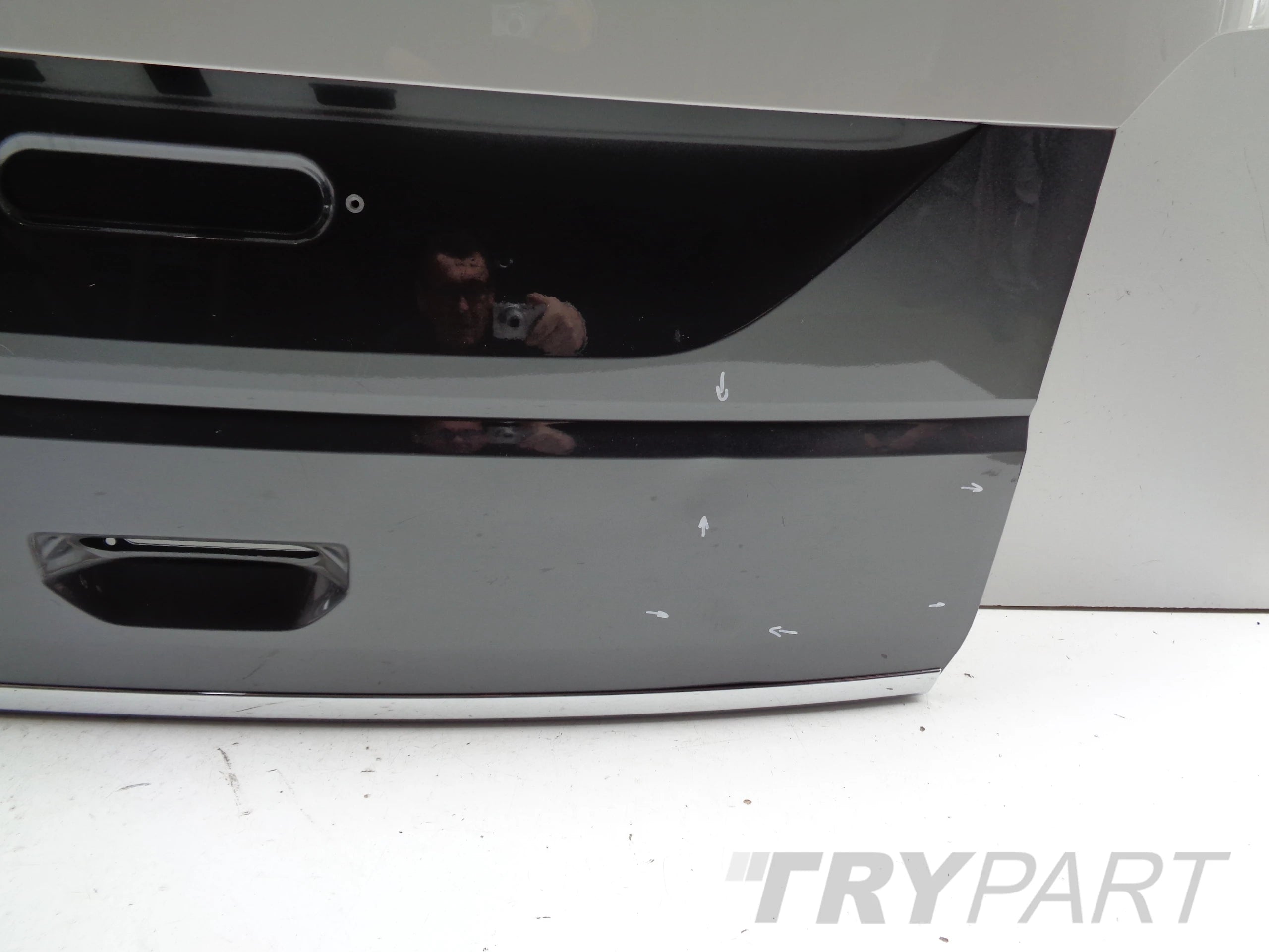 VW T6 7E 7E0 15- MULTIVAN TAILGATE NO. 51473