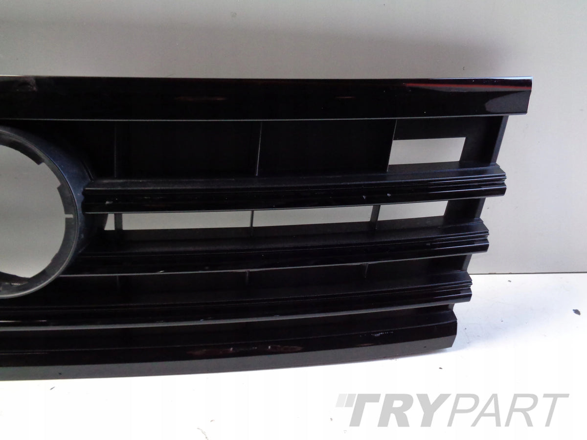 VW TOUAREG III 760 18- BLACK RADIATOR GRILLE