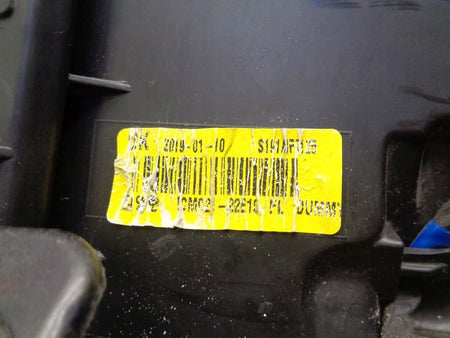 MITSUBISHI OUTLANDER III 3 LIFT FULL LED 18- left