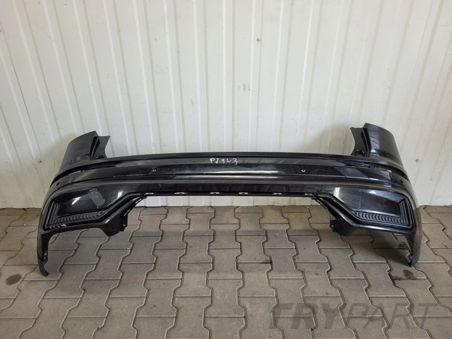 Rear Bumper for Volvo XC60 2 II R-Design Lift 21-