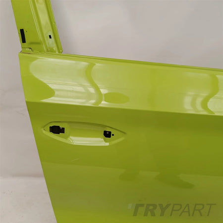 RIGHT FRONT DOOR SKODA ENYAQ 5LA 5LA831312