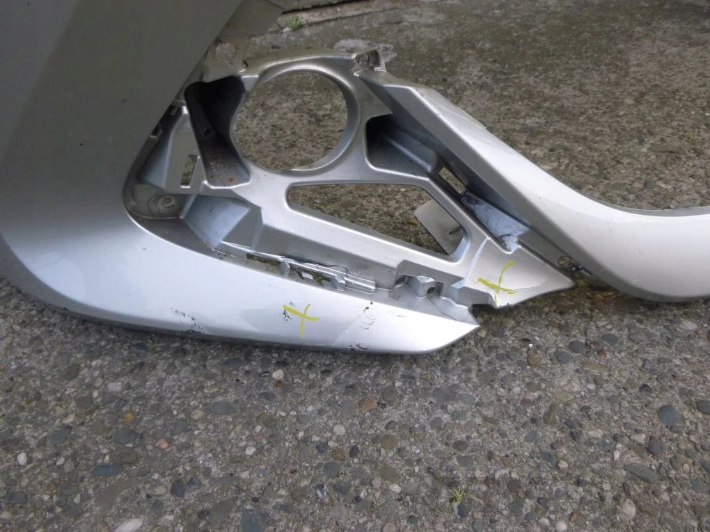TOYOTA COROLLA E21 HB KOMBI 18- Front Bumper