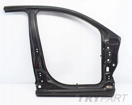 PANDA III 3 RIGHT COVER FRAME SILL POST ORG