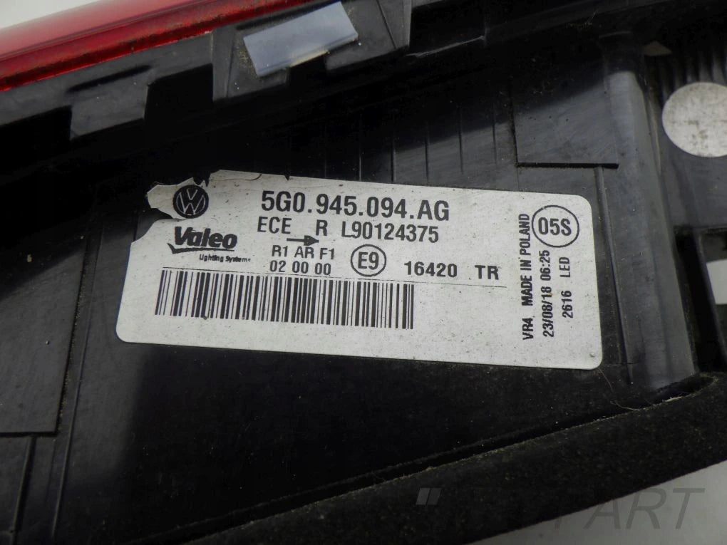 VW GOLF VII 7 5G HB LIFT 17- Right Rear Lamp