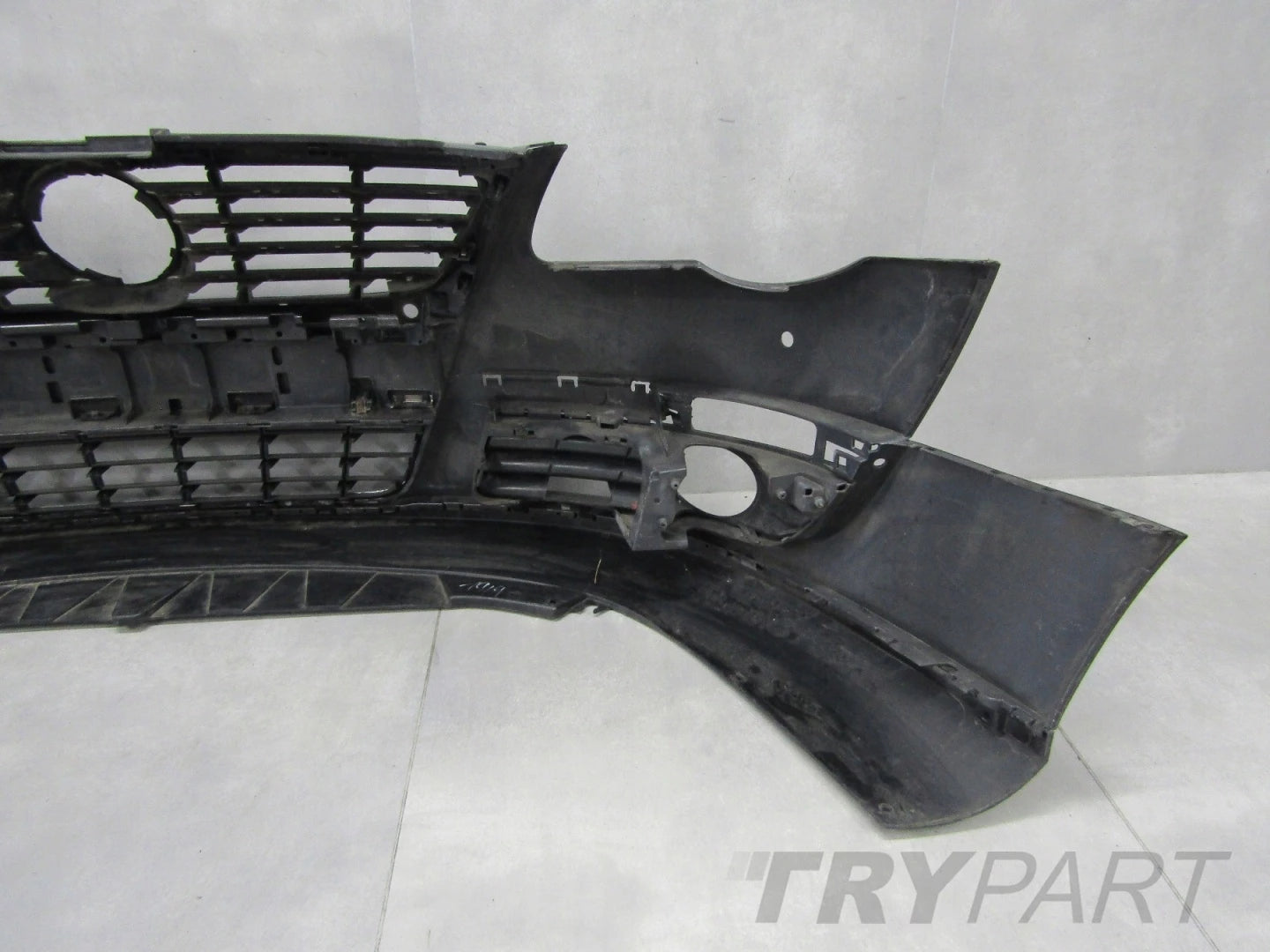 Front Bumper for Volkswagen VW Passat B6 3C0 05-10