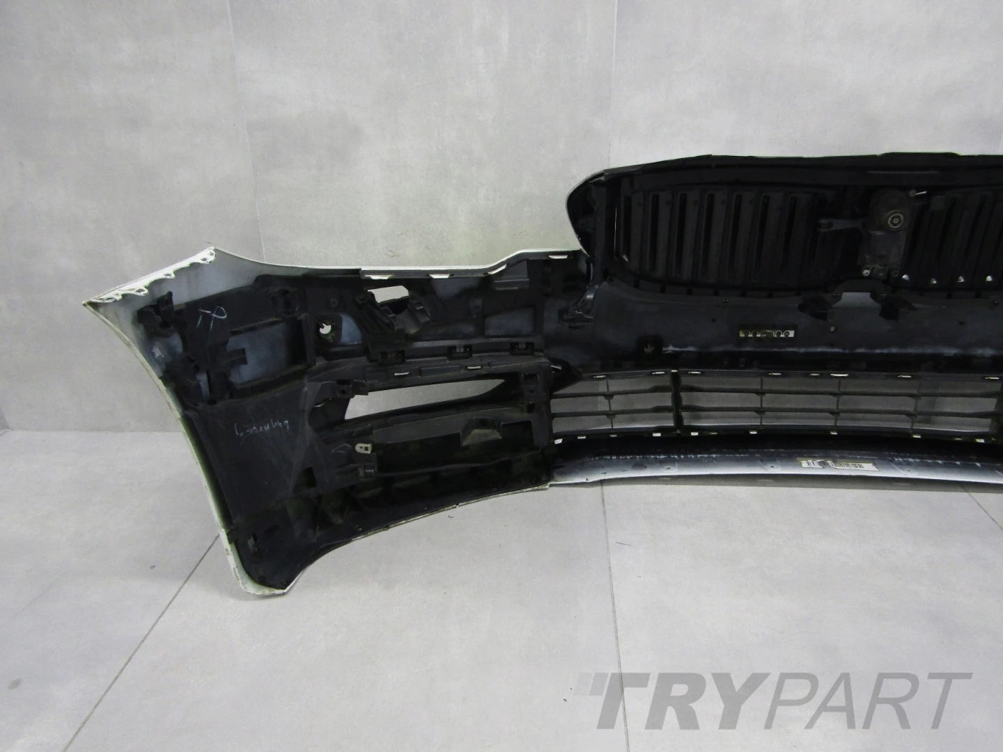 Front Bumper for BMW 5 G30 G31 17-20 (+ Blind)
