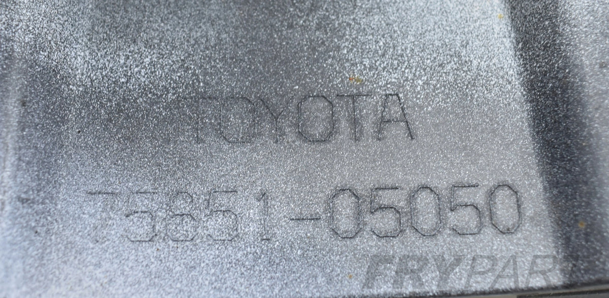 TOYOTA AVENSIS T27 RIGHT SILL MOULDING ORG