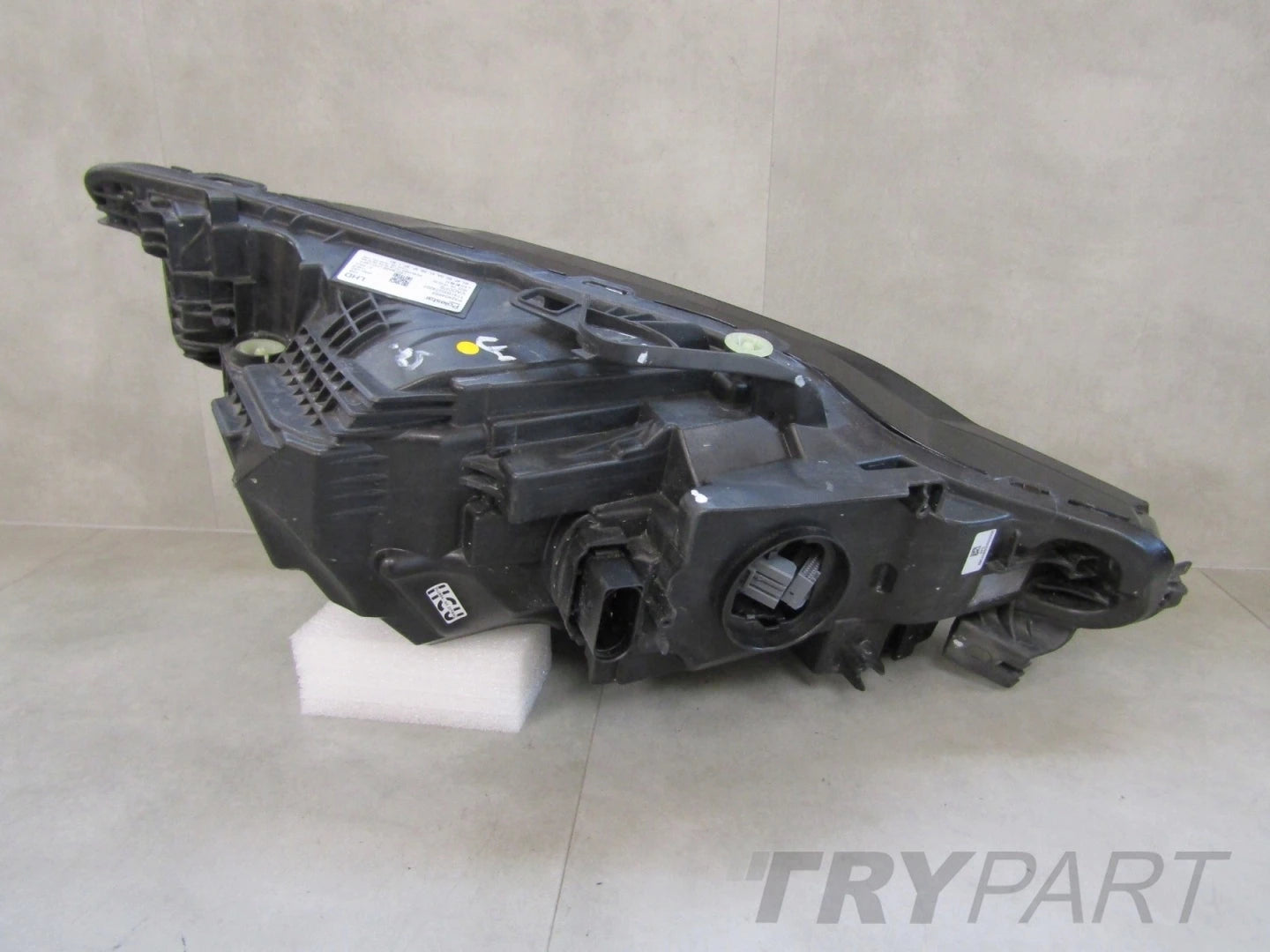 Polestar 2 FULL LED BASE 20- LH LEFT FRONT HEADLIGHT P32404655