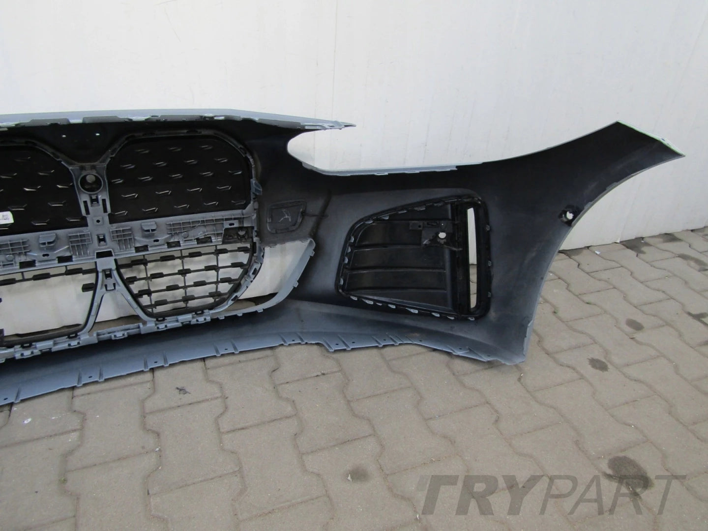Front Bumper BMW i4 4 G26 Gran Coupe M Package 21-