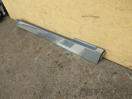 MERCEDES VITO VIANO 639 fender trim right rear