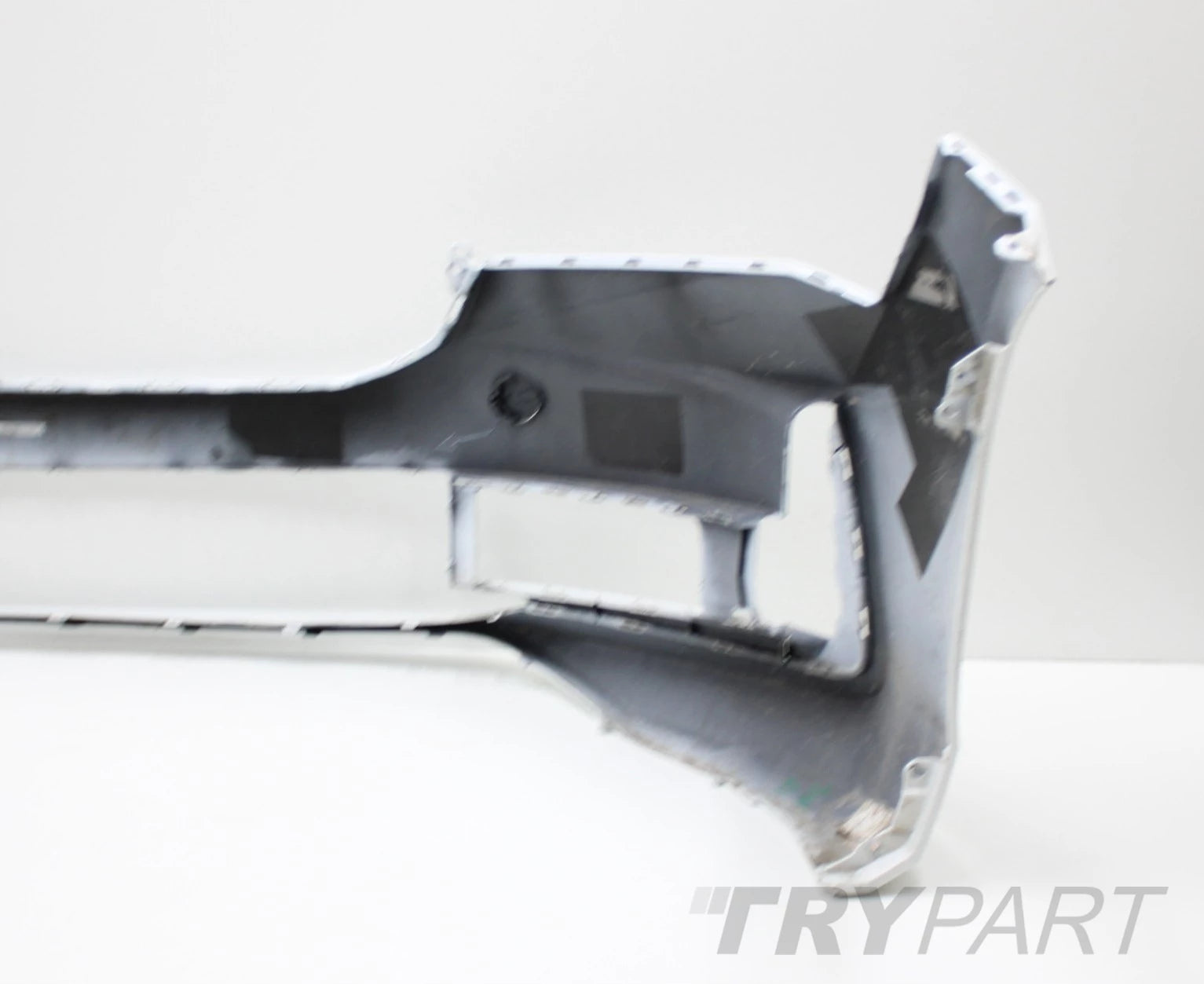 SKODA SUPERB IV 3P 3P3 Front Bumper OEM