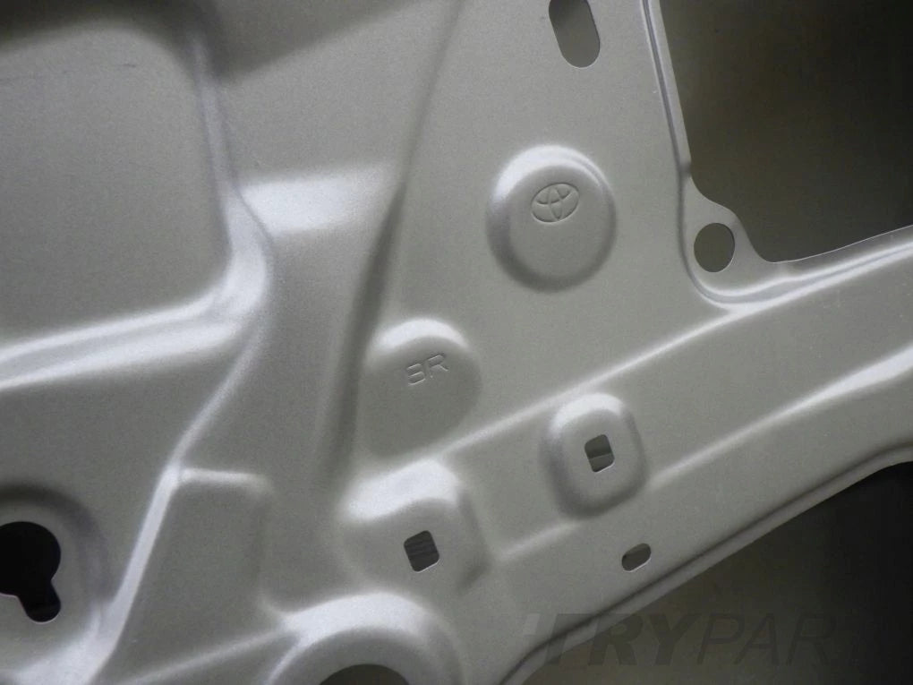 TOYOTA YARIS III 3 LIFT 17- Rear Right Door