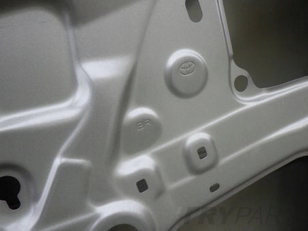 TOYOTA YARIS III 3 LIFT 17- Rear Right Door