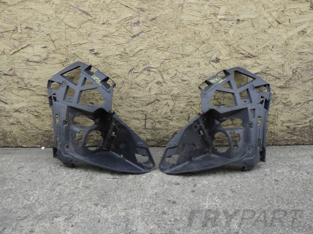 RENAULT SCENIC III 3 2009- Front Bumper Fog Light Mount Right Left
