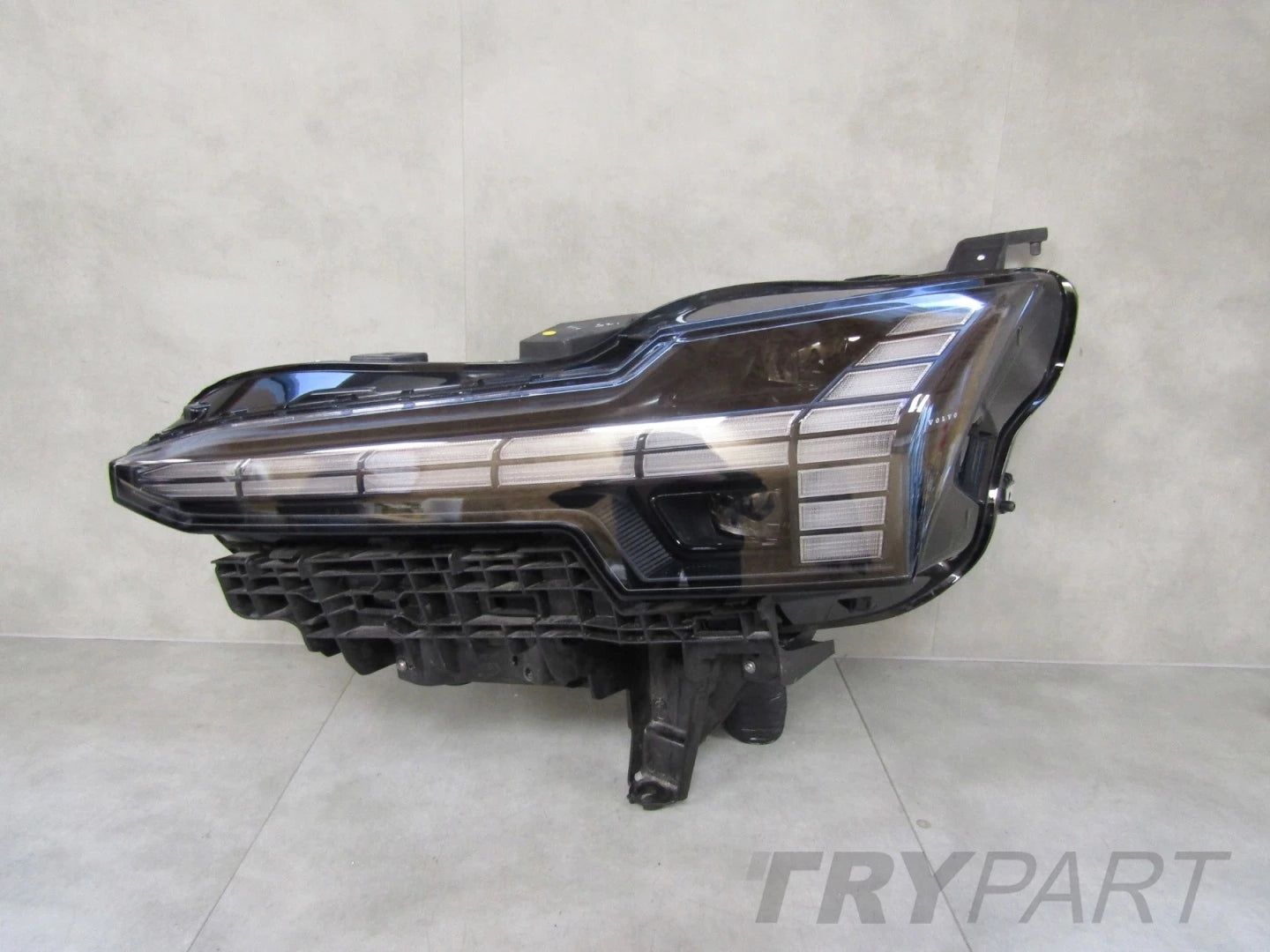 Volvo EX30 EX-30 FULL LED 23- Headlight LH LEFT 80000401