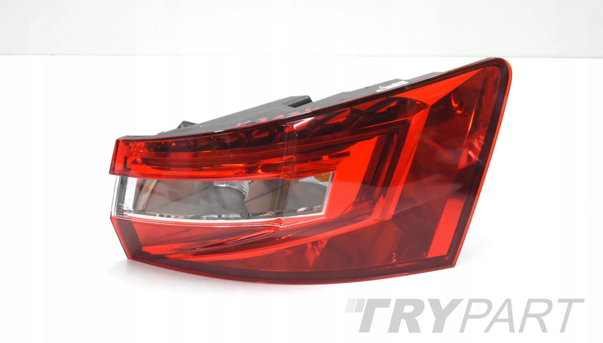 SKODA SUPERB III 3V9 RIGHT REAR LIGHT ORIGINAL EU ESTATE 3V9945208A