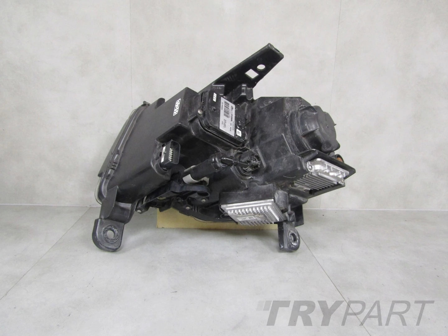 HEADLIGHT JEEP GRAND CHEROKEE WK2 XENON ACTIVE BENDING COMPLETE 13-16 RH 68266