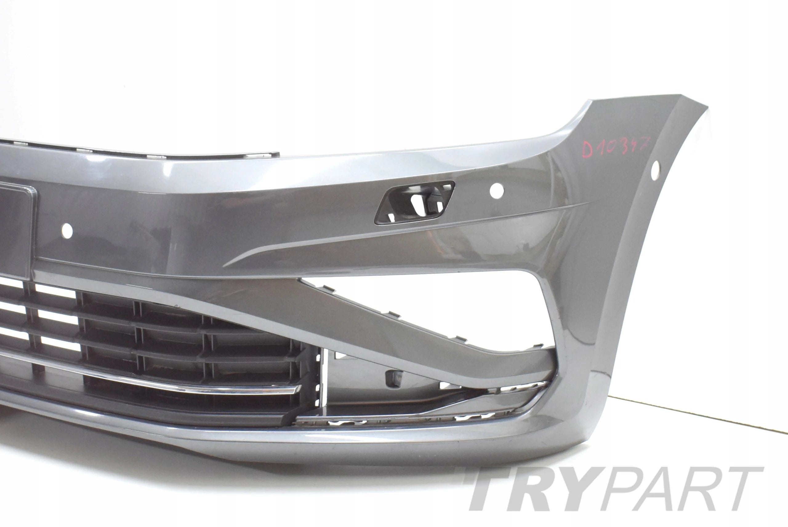 VW SPORTSVAN 510 LIFT FRONT BUMPER ORG + GRILLES + BOTTOM