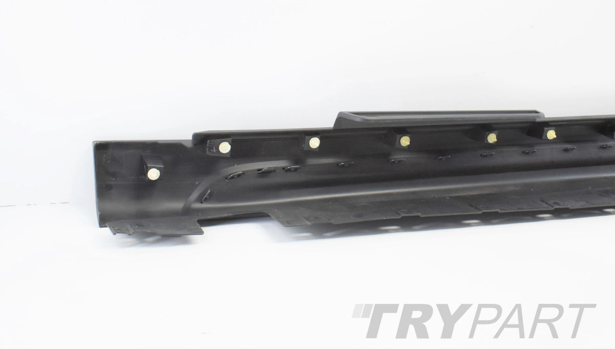 MINI COUNTRYMAN F60 S RIGHT SILL MOLDING