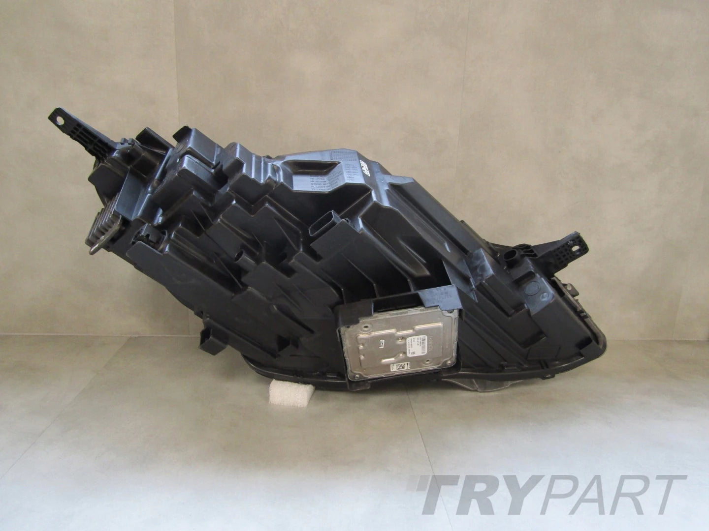 Front Lamp Ford Kuga MK3 LED LH 19-24 LV4B-13E015-AG