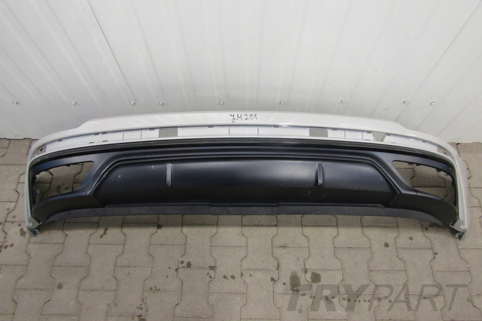 Rear Bumper Diffuser Audi Q8 4M8 S-line 18-