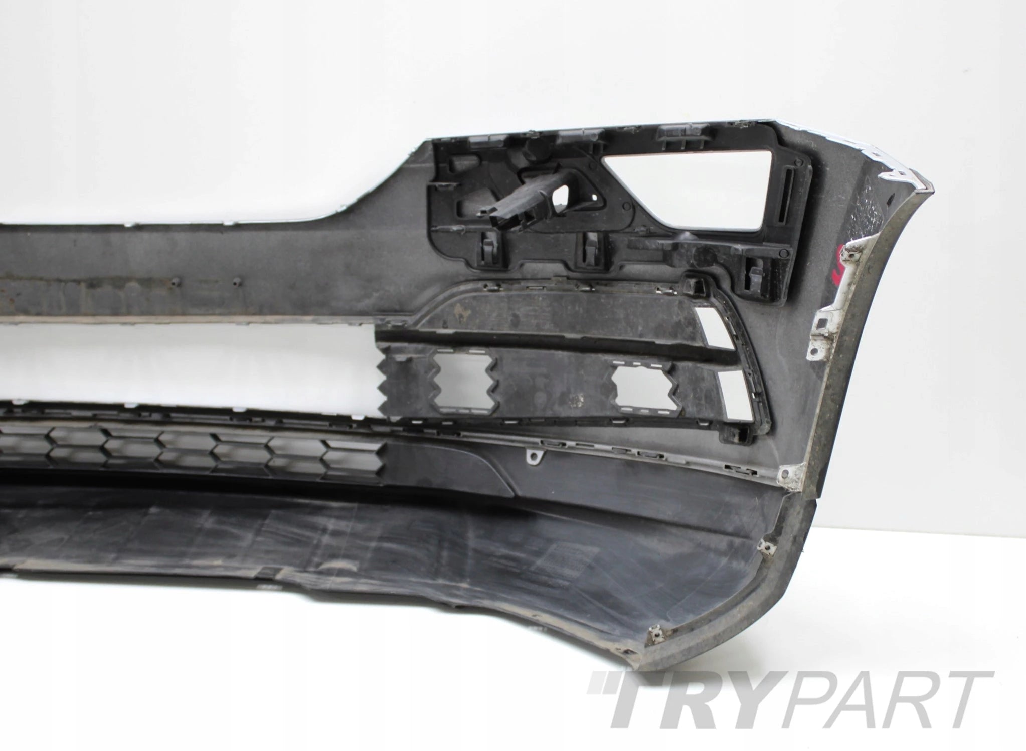 SKODA KAROQ 57A FRONT BUMPER ORG + GRILLE