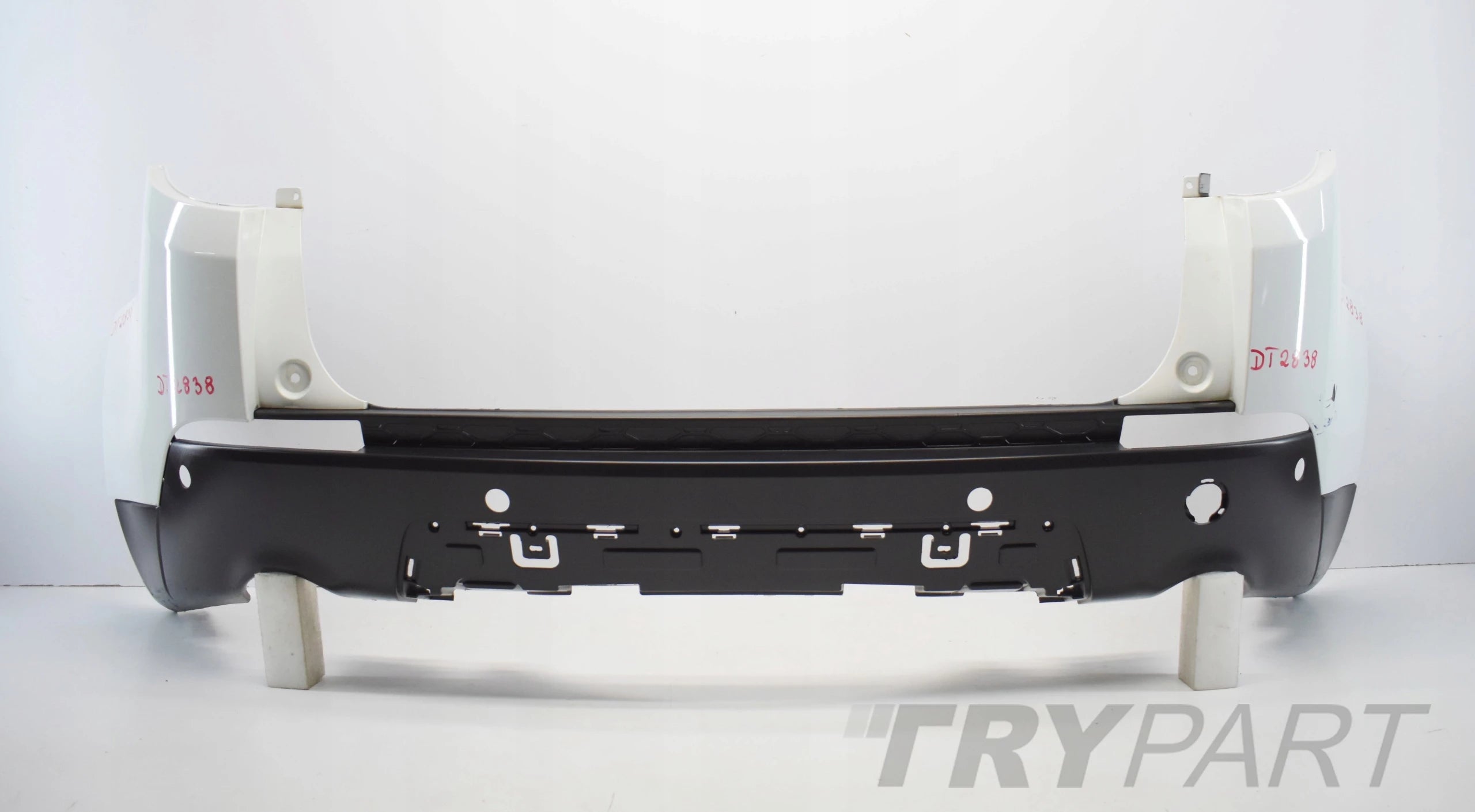 LAND ROVER DISCOVERY SPORT REAR BUMPER 15+