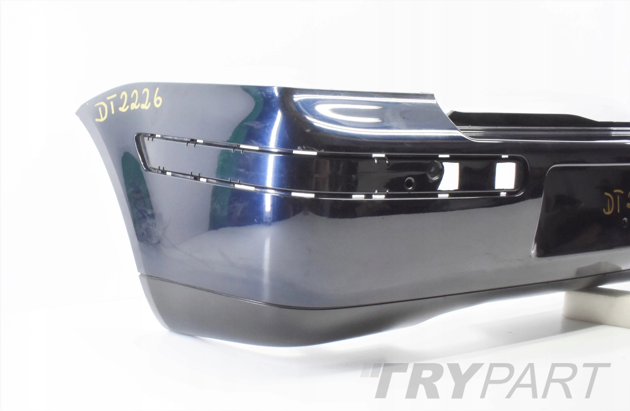 VW GOLF IV CABRIO 1E0 REAR BUMPER SUPER CONDITION ORG