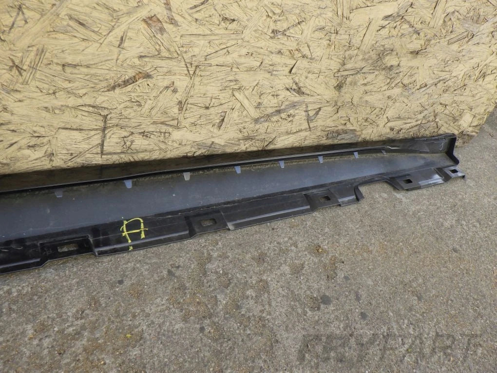 AUDI A5 SPORTBACK 8W 8W8 20- Left Sill Trim Strip