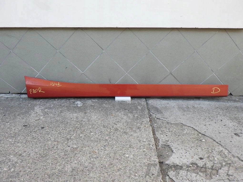 BMW 1 F20 Right Door Sill Trim