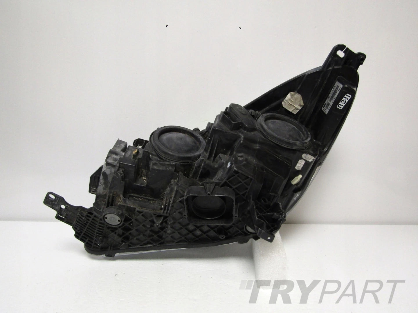 HEADLIGHT FORD KUGA MK2 LIFT 16-19 DARK LENS STANDARD RH GV4113W029