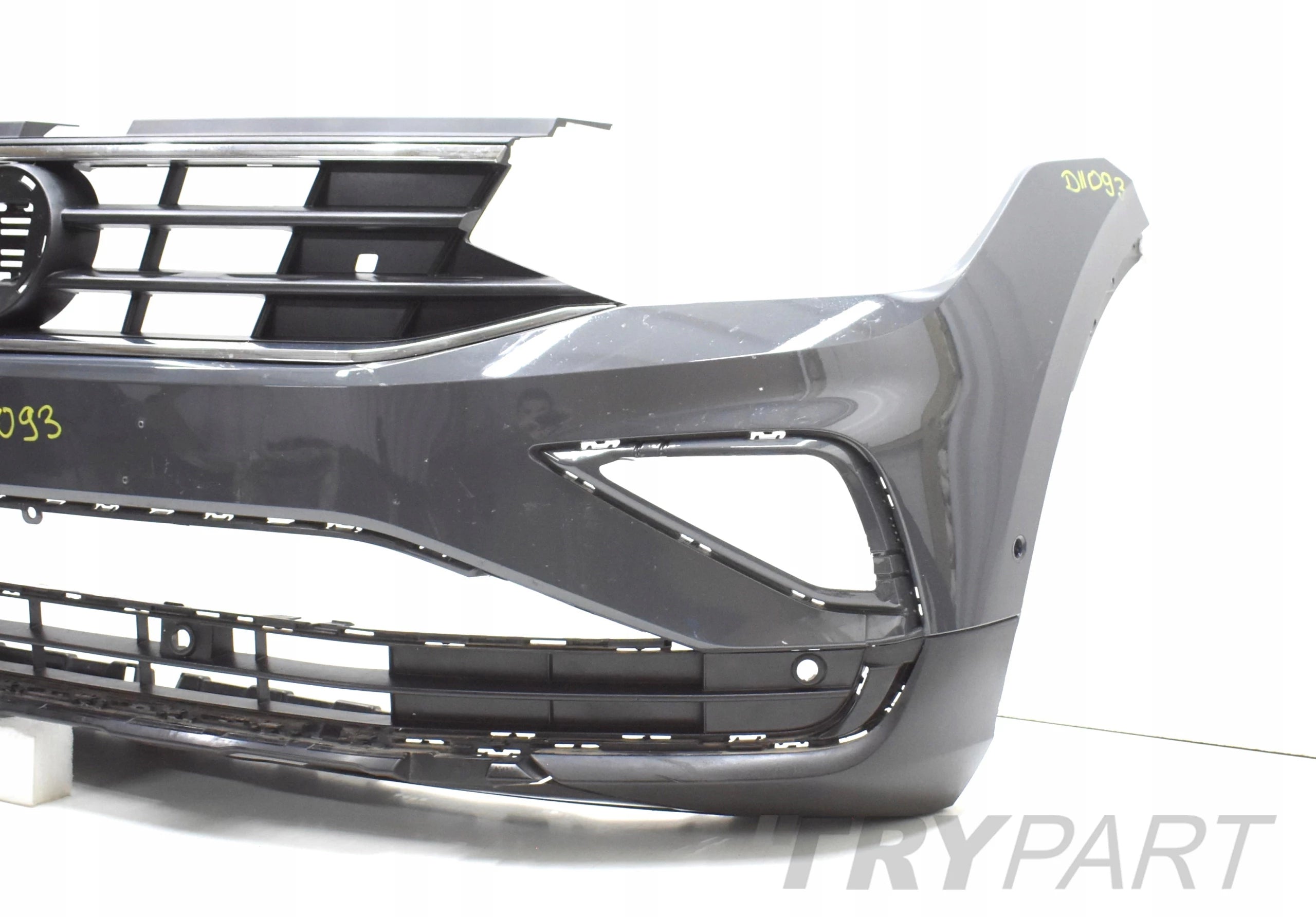 VW TIGUAN II LIFT 5NA FRONT BUMPER ORIGINAL