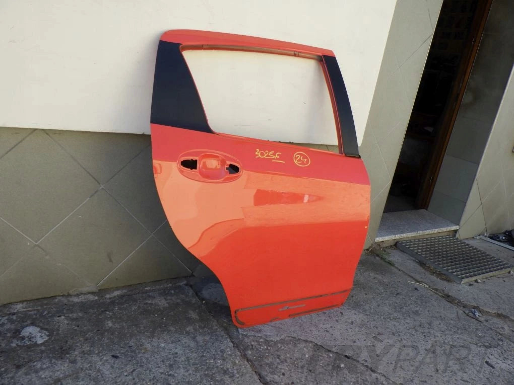TOYOTA YARIS III 3 11- Right Rear Door
