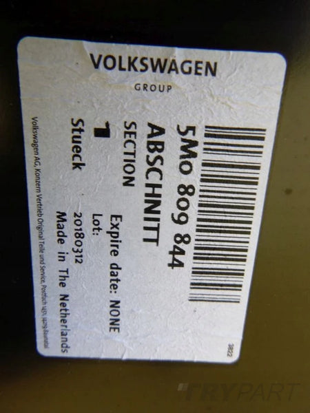 VW GOLF 5 V 6 VI PLUS Right Rear Quarter Panel Post