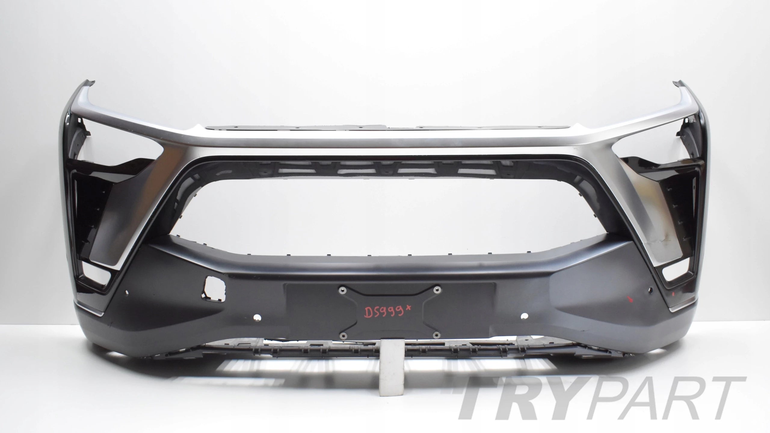 NIO ES8 FRONT BUMPER ORG 18+