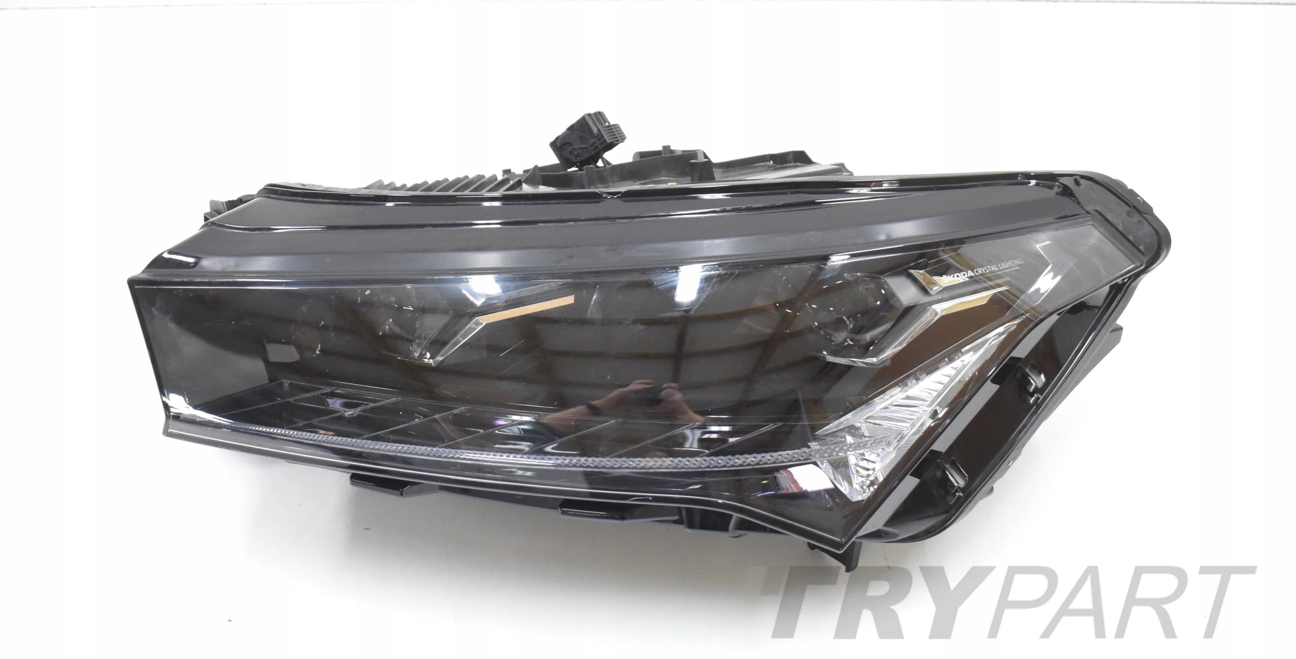 SKODA ENYAQ 5LB LEFT FRONT HEADLIGHT CRYSTAL ORG EU 5LB941015H