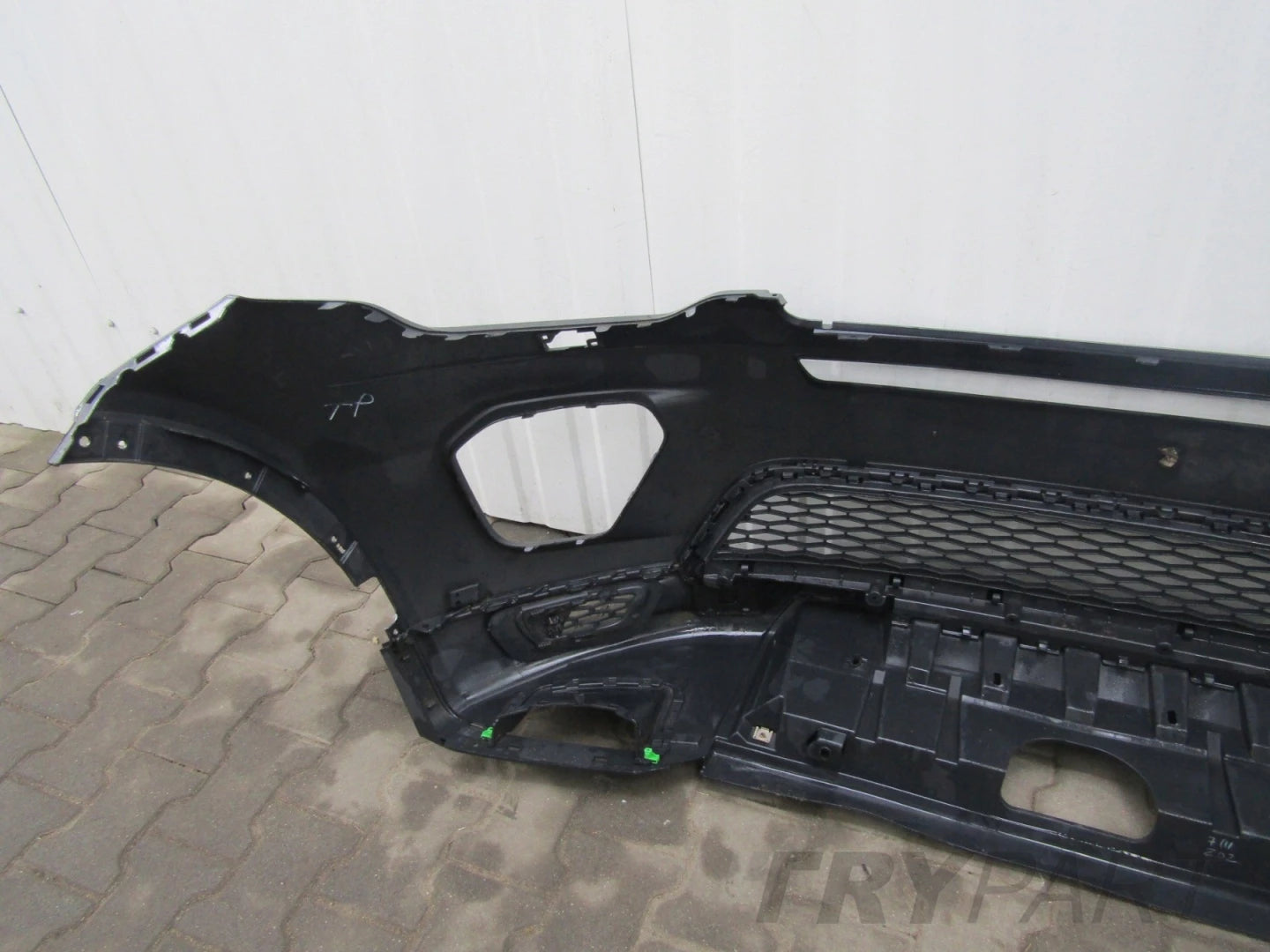Front Bumper Land Rover Discovery Sport Dynamic