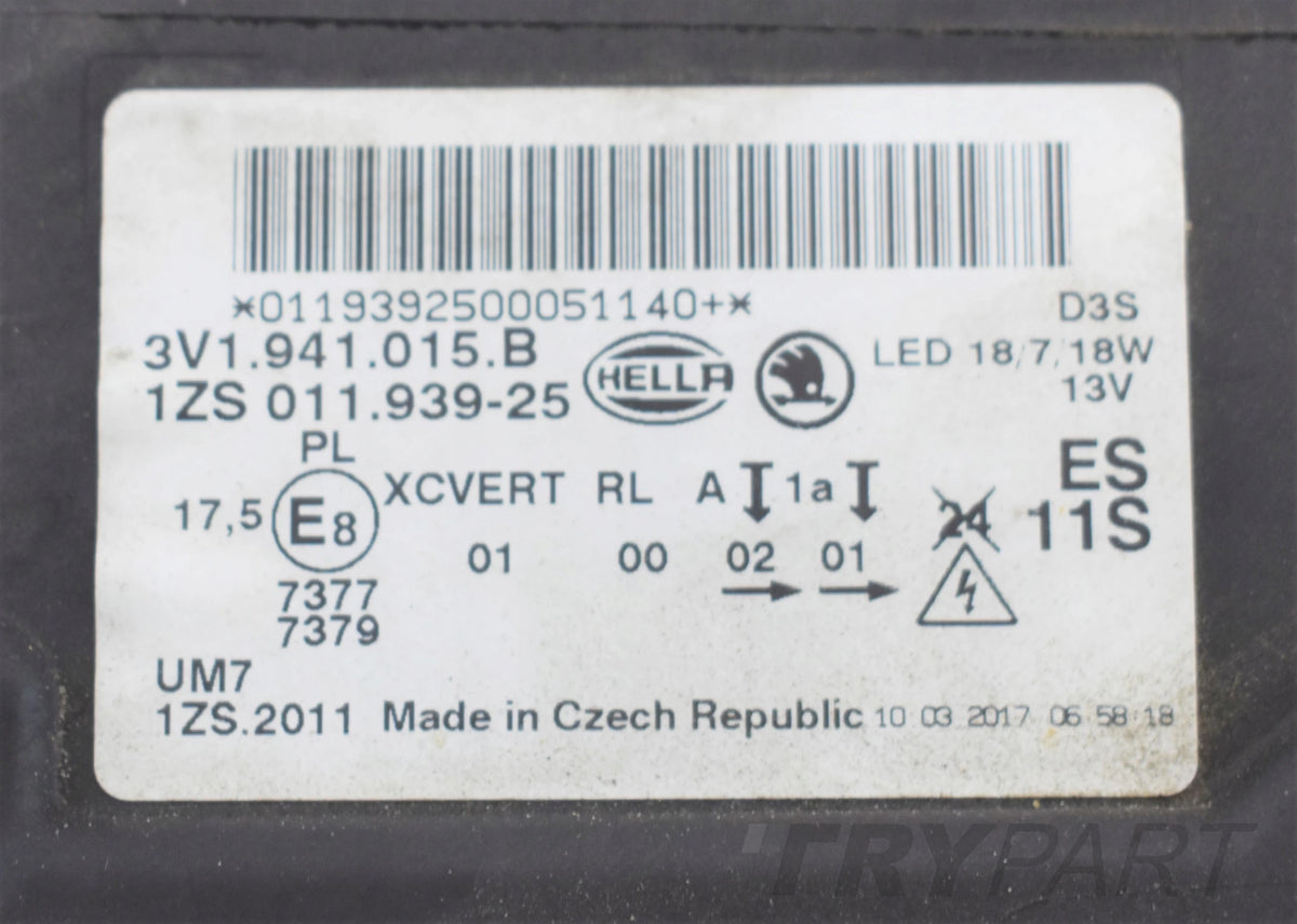 SKODA SUPERB III 3V LEFT HEADLIGHT XENON EU ORG!