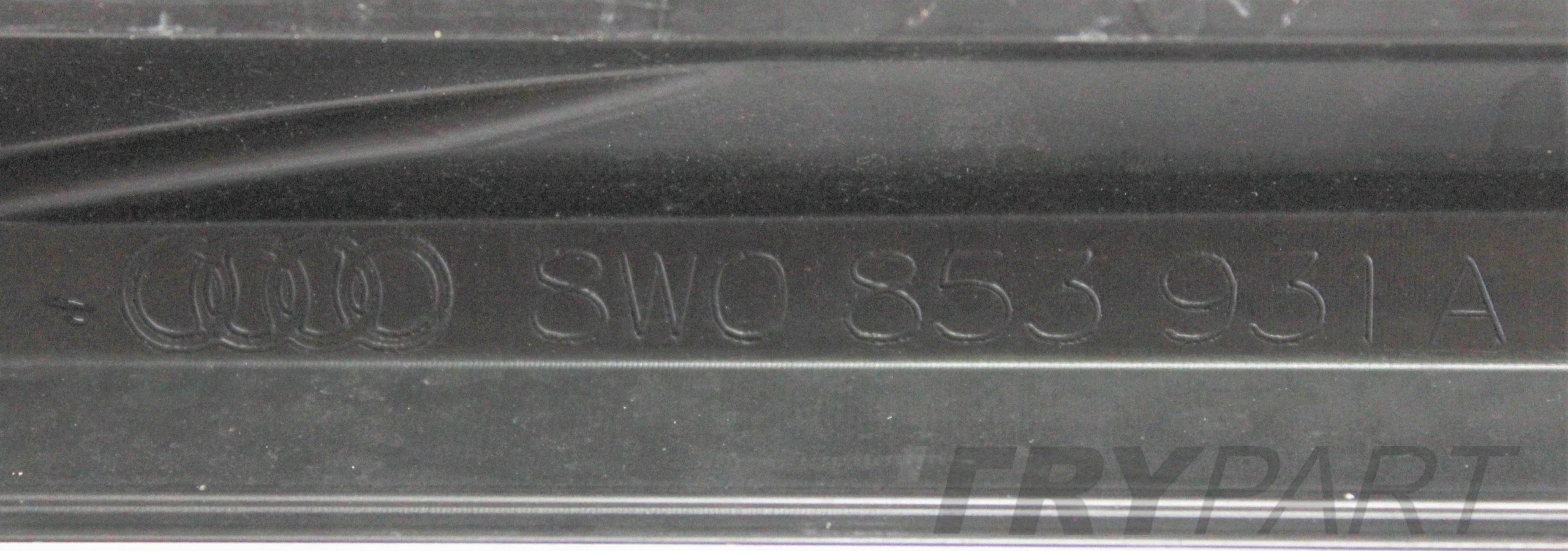 AUDI A4 B9 S LINE LIFT LEFT SILL MOULDING