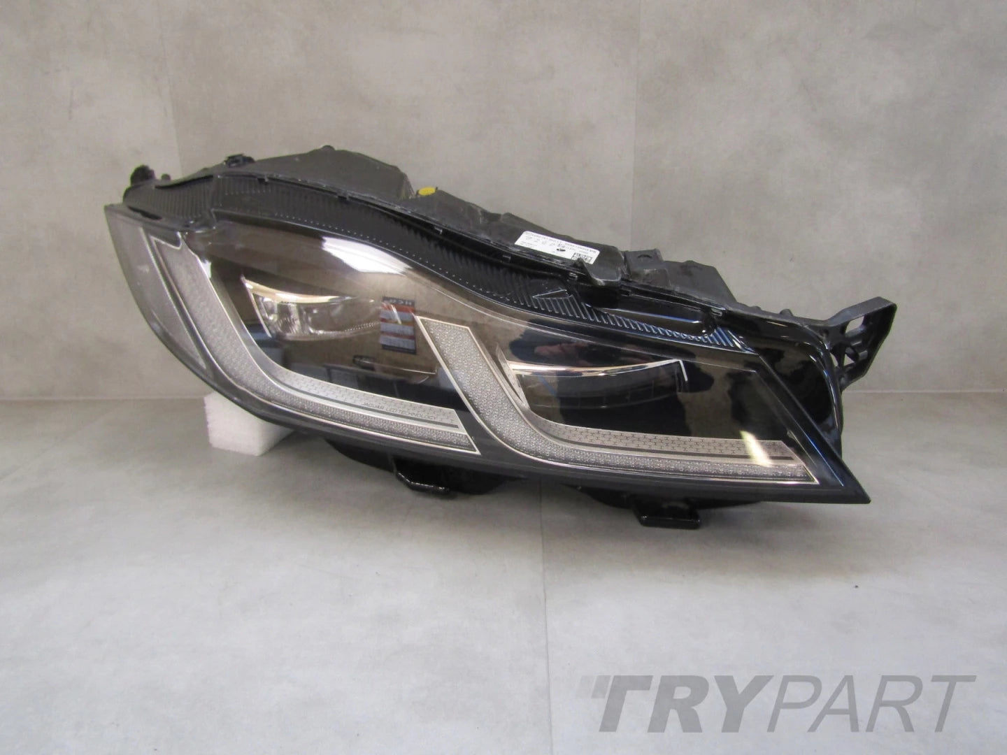 FRONT HEADLIGHT JAGUAR XF X260 II 2 FACELIFT FULL LED 20-24 RH MK83-13W029