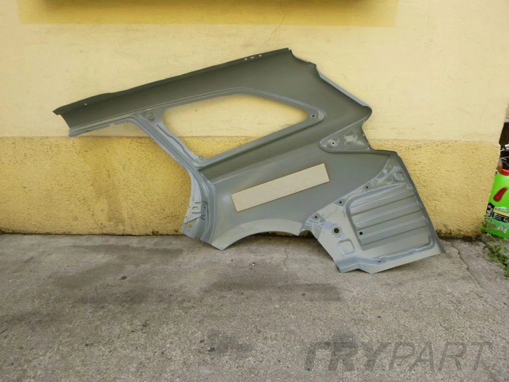 TOYOTA AURIS II KOMBI 12- REAR RIGHT FENDER
