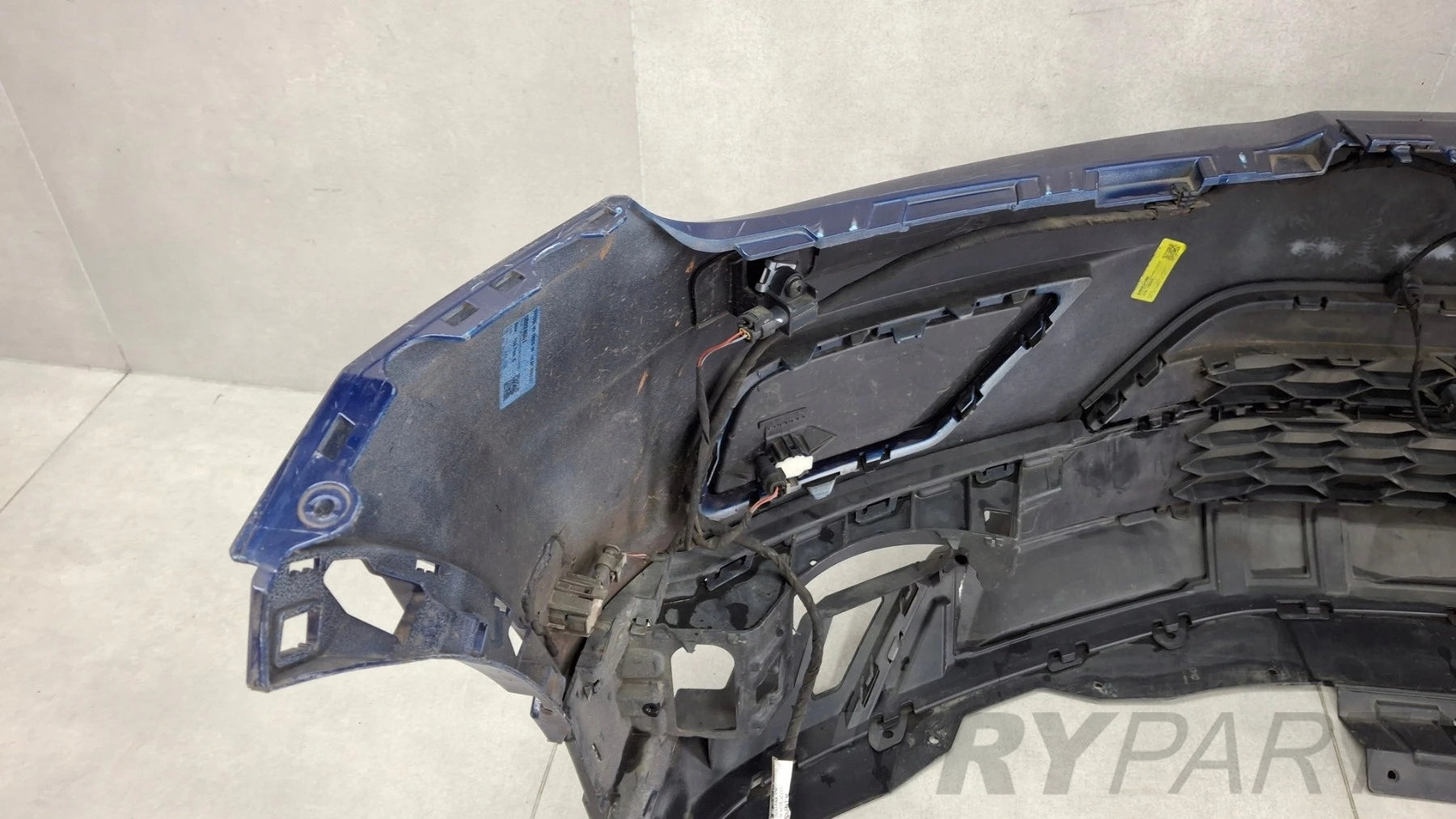 Front bumper for VW Volkswagen Tiguan 2 II 5NA 15-20 / + PDC + wiring harness